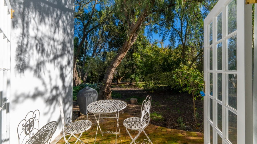 3 Bedroom Property for Sale in Zevenwacht Farm Village Western Cape